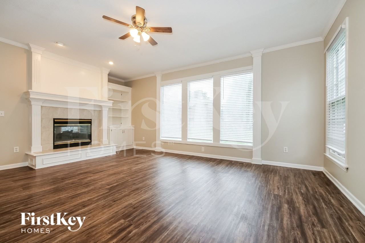 14374 S Blackfeather Rd - Photo 2 of 16