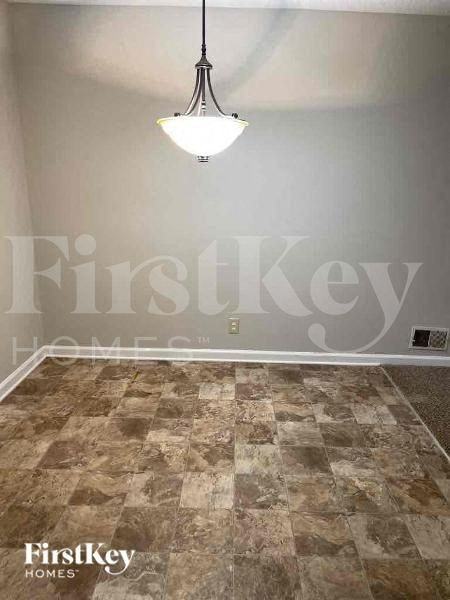 4430 Lost Mountain Dr - Photo 4 of 15