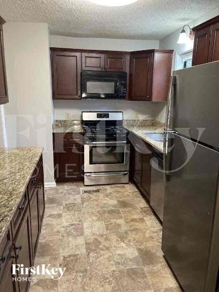 4430 Lost Mountain Dr - Photo 6 of 15