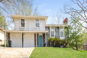 featured image of 5823 Nw Aspen Ln