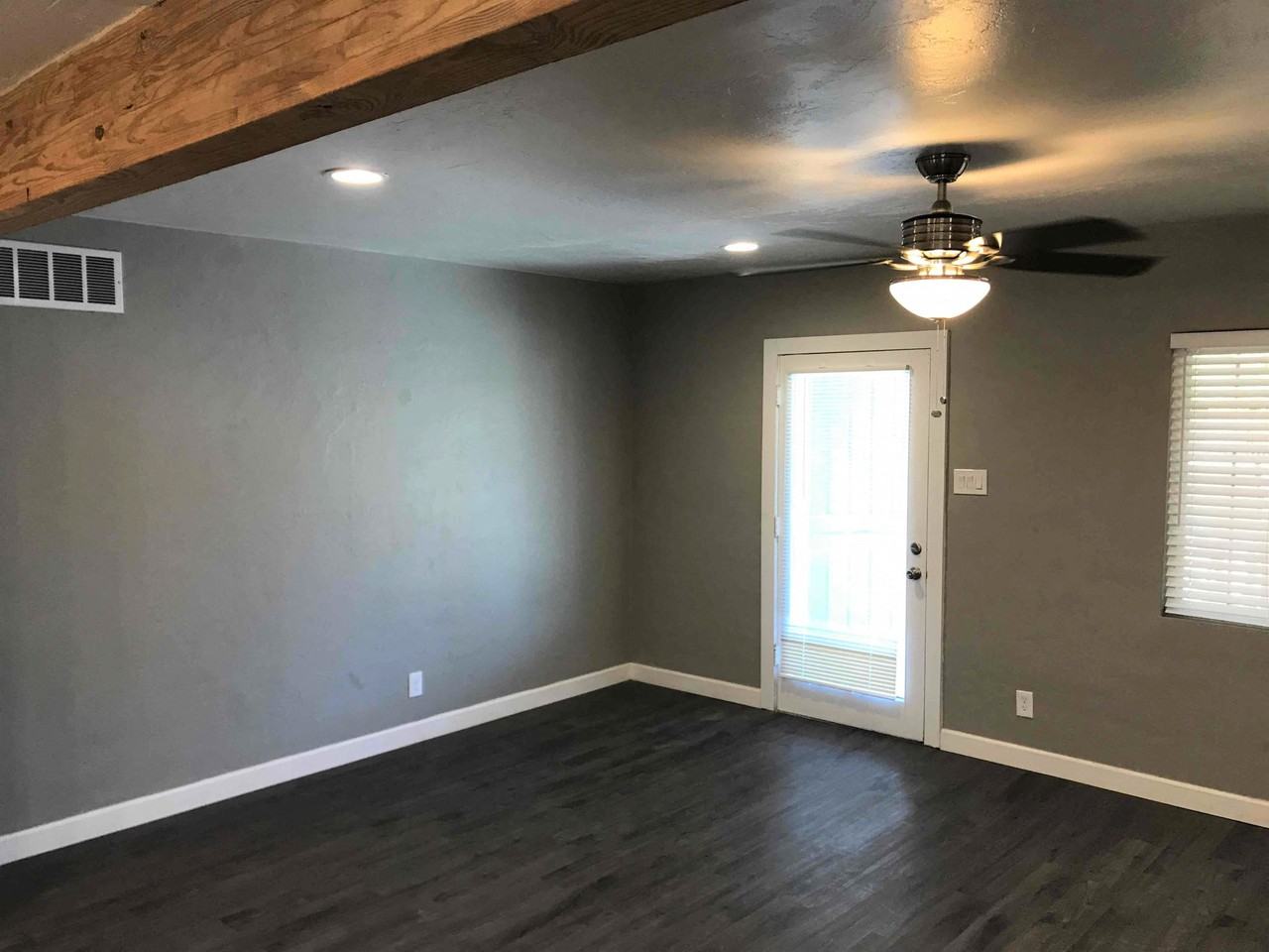 4319 N 15th Ave - Photo 2 of 13