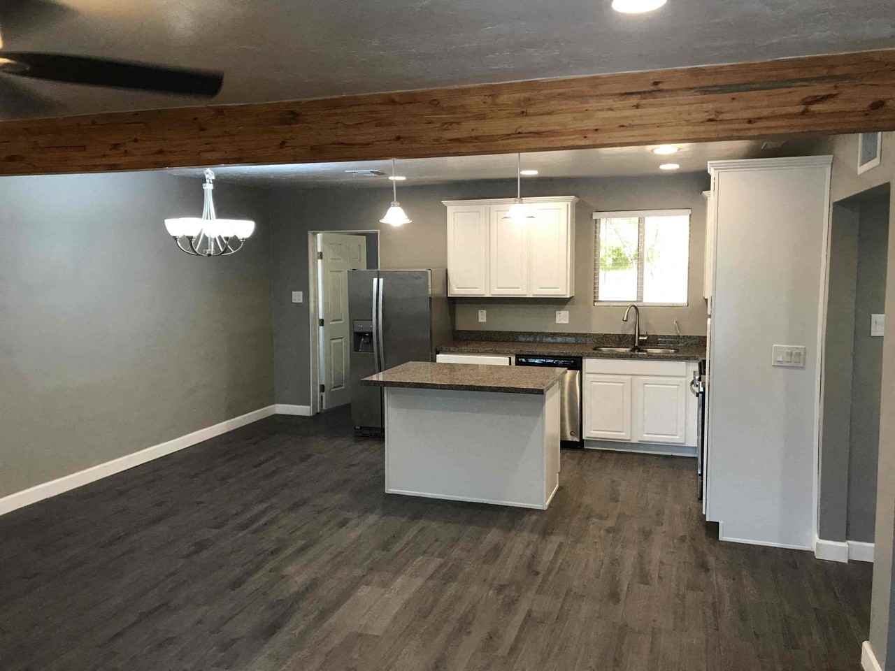 4319 N 15th Ave - Photo 3 of 13