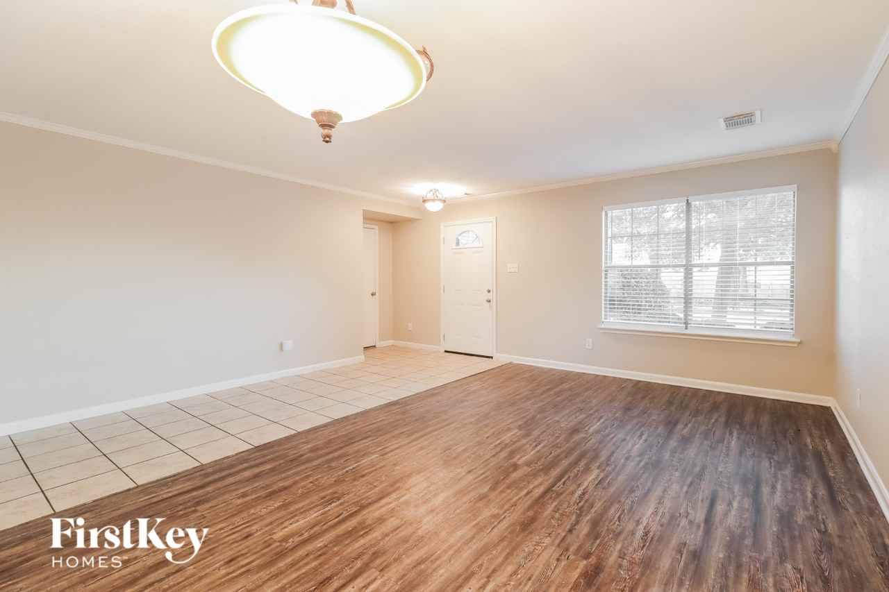 414 Remington Green Ct - Photo 6 of 15