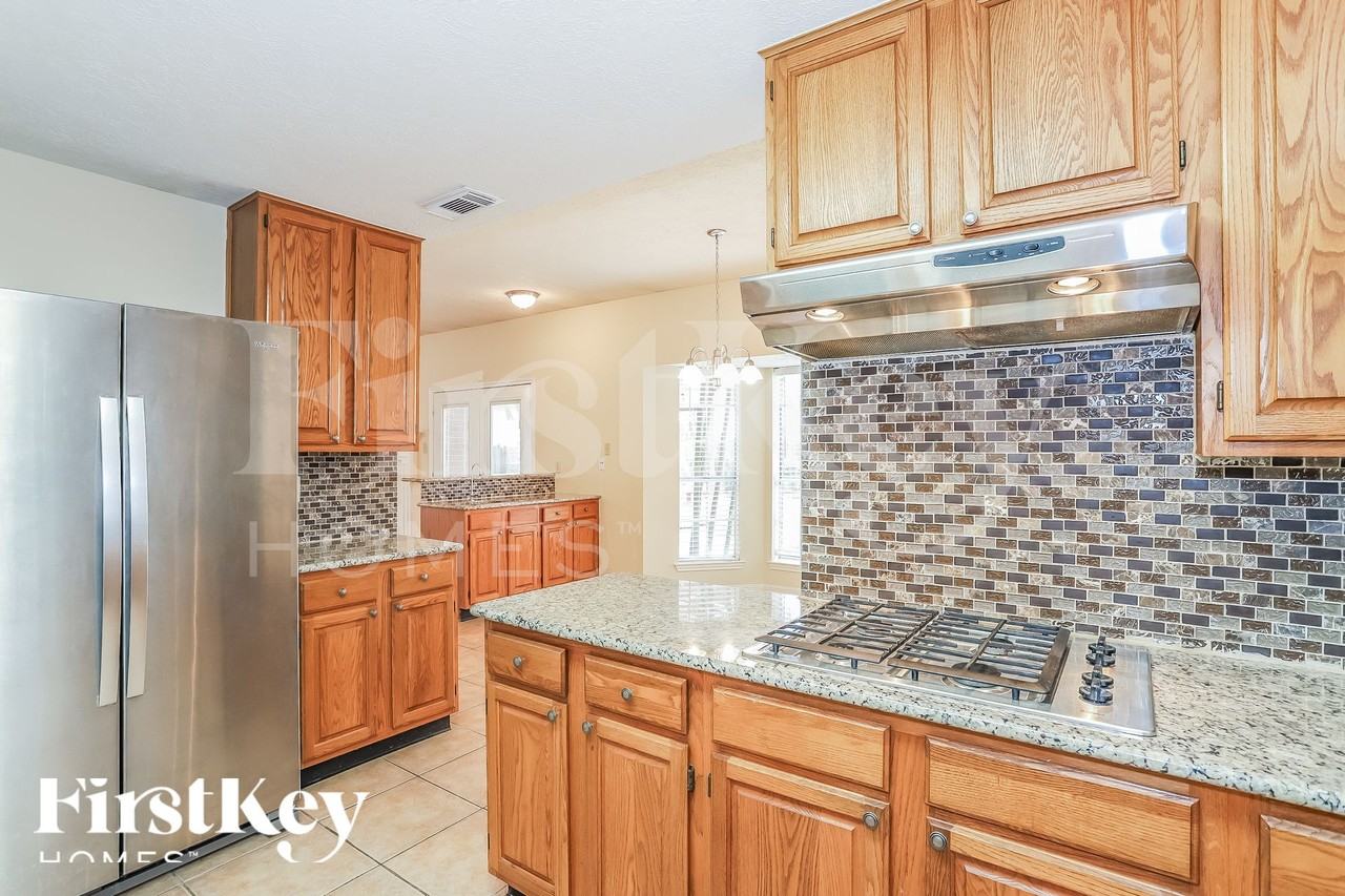 20514 Hampshire Rocks Dr - Photo 7 of 15