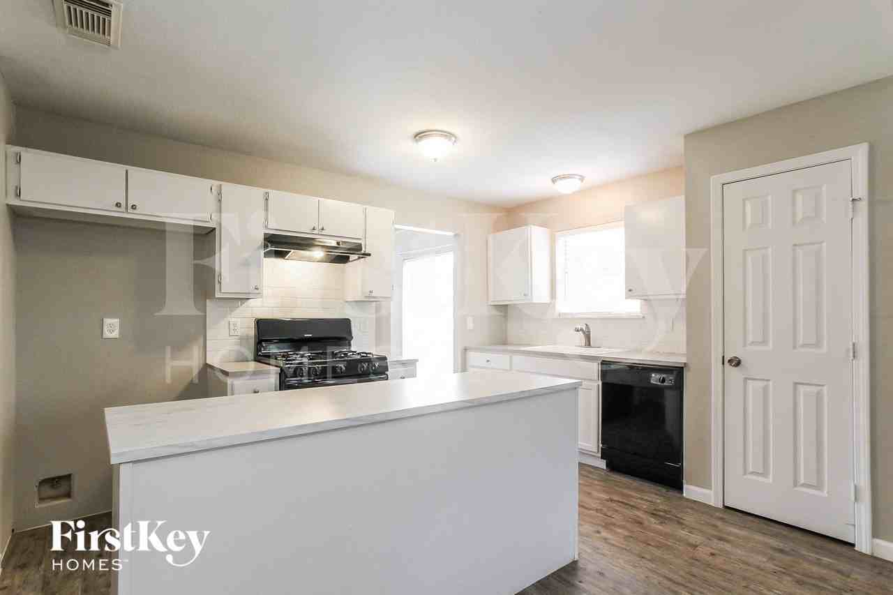 14530 County Cress Dr - Photo 6 of 15