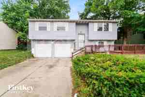 featured image of 10322 Woodhaven Cir