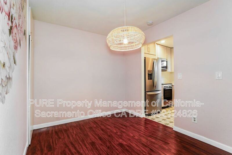 2153 Cottage Way - Photo 6 of 20