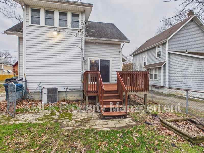 1159 Carey Ave - Photo 6 of 42