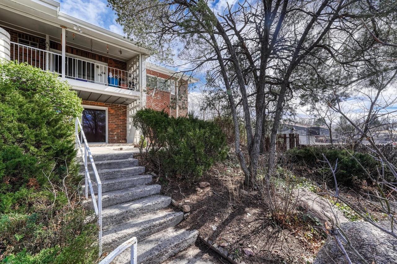 1511 Yuma St #1 - Photo 2 of 15