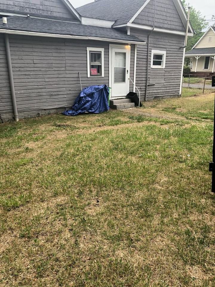 1203 Wilson W Lee Blvd - Photo 3 of 13