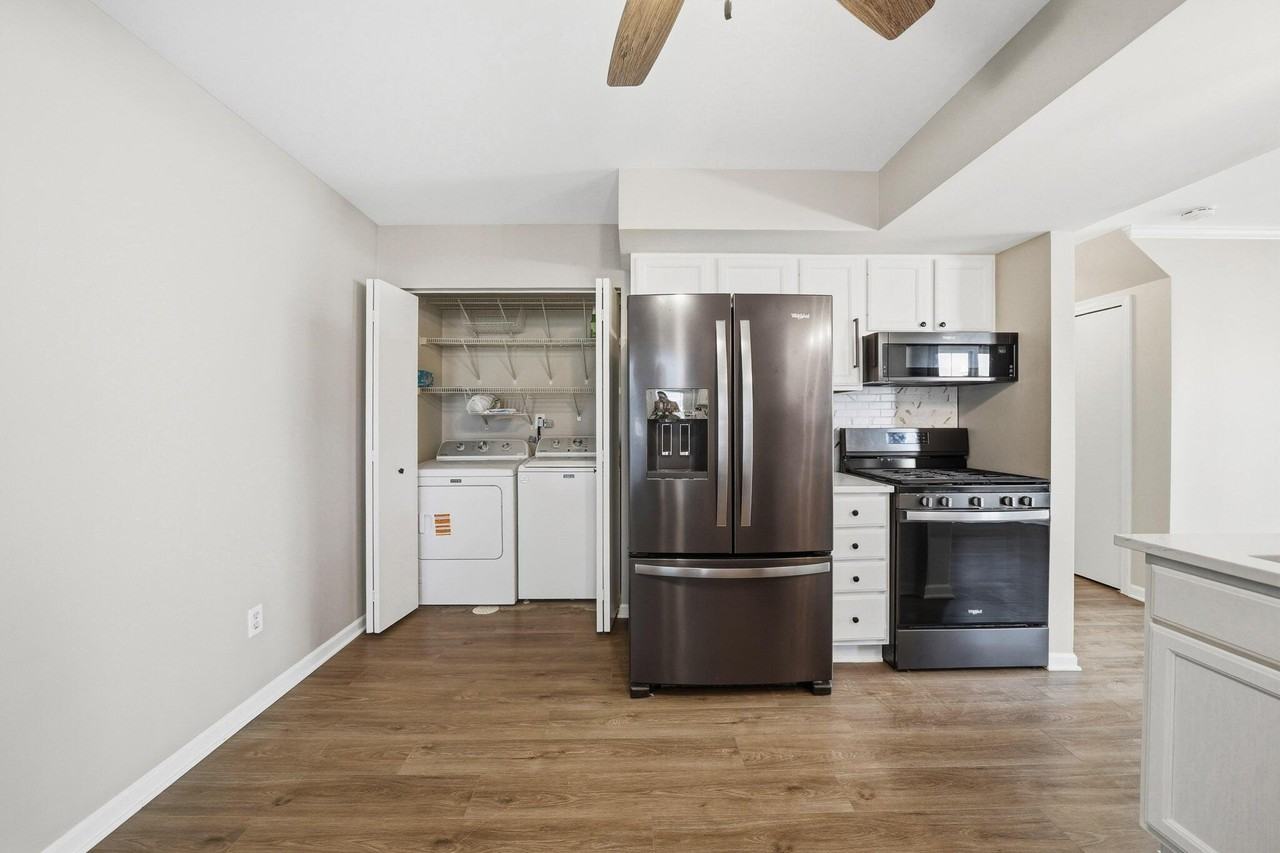 1710 Beech Dr - Photo 4 of 18