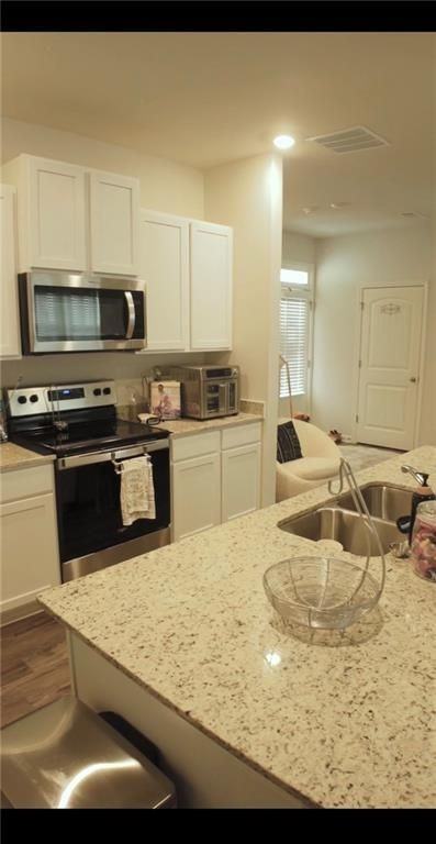 78 Shadwood Pl - Photo 3 of 6