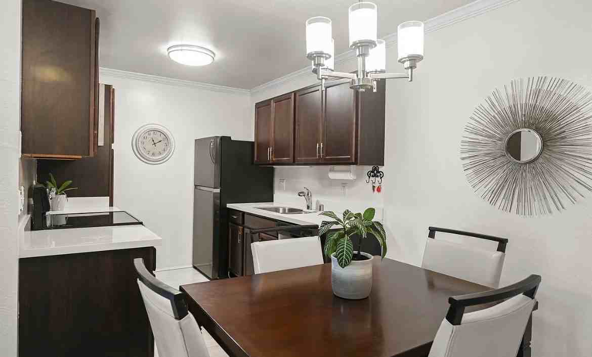 1411 Marchbanks Dr #2 - Photo 7 of 16