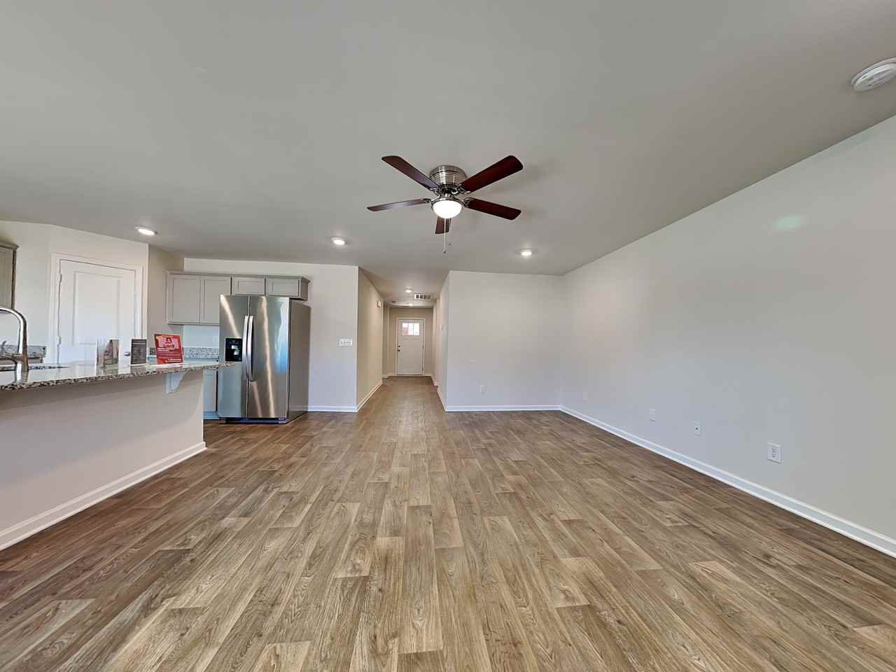 1643 Commendable Ct - Photo 4 of 19