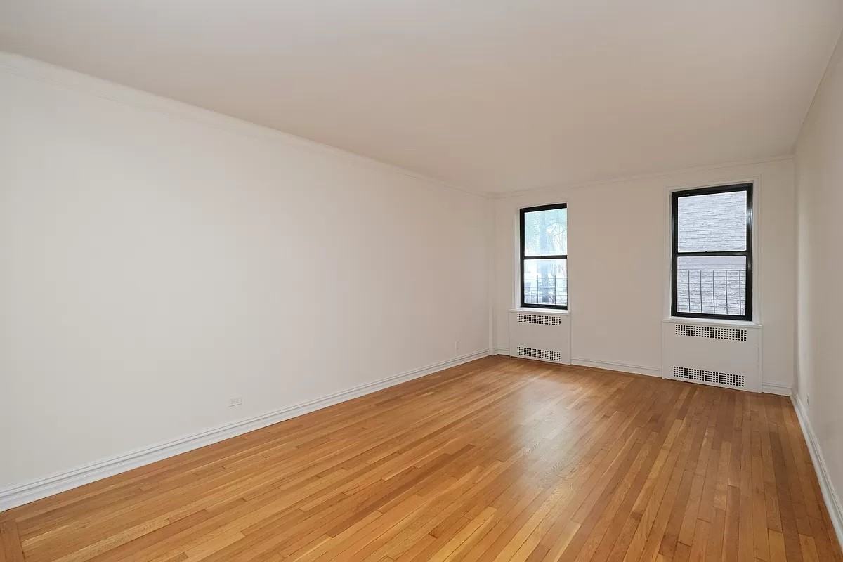 55 E 190th St #3 - Photo 5 of 7