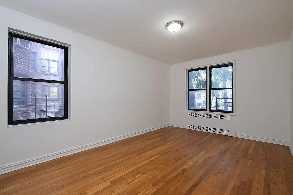 55 E 190th St #3 - Photo 6 of 7