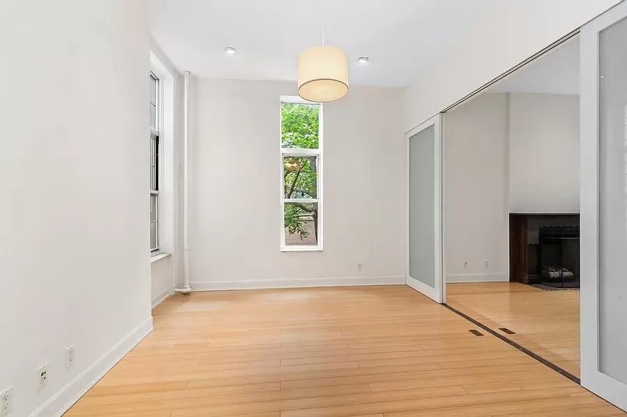 71 Orange St #22 - Photo 3 of 6