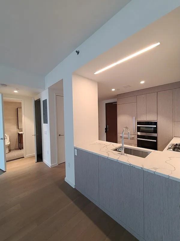 13327 39th Ave #9S - Photo 2 of 10