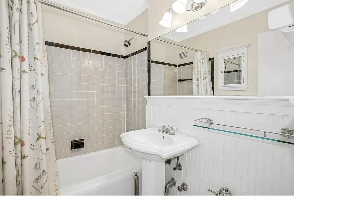 141 E 55th St #7G - Photo 4 of 6