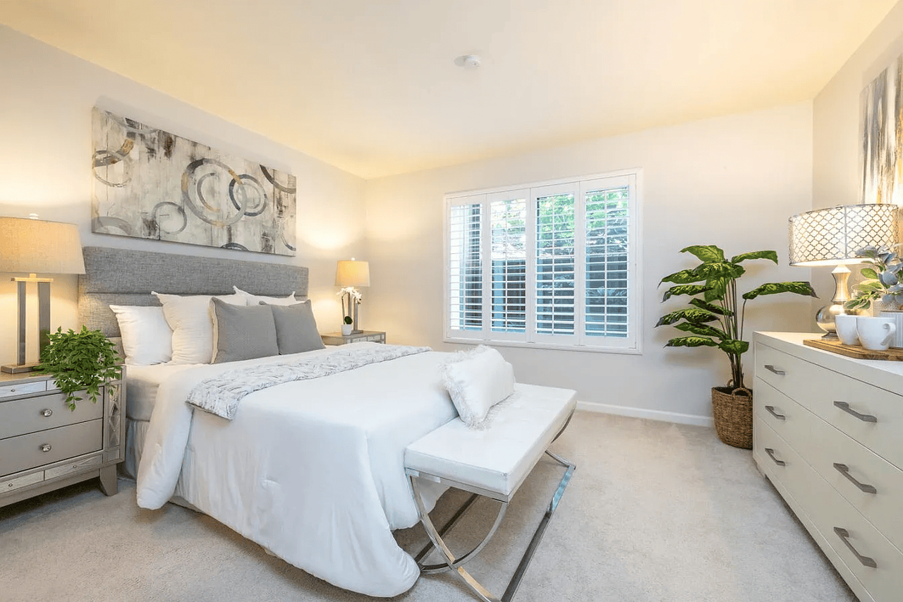 3335 La Mesa Dr - Photo 5 of 21