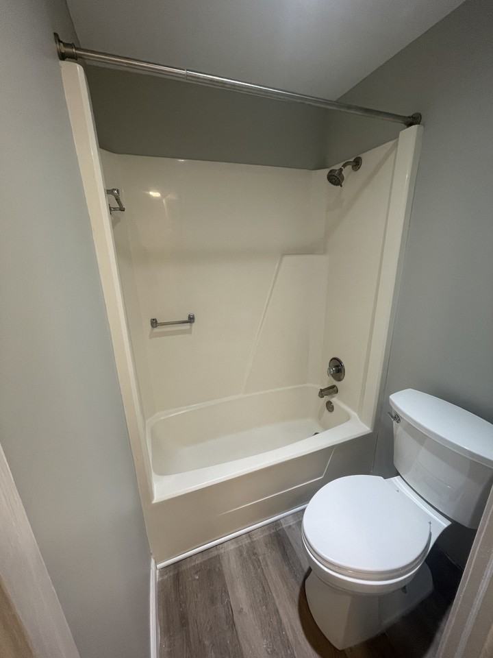 9554 Olde Woods Dr #NA - Photo 6 of 11