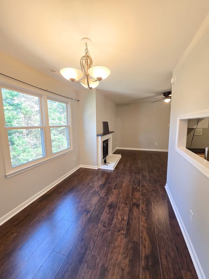 3627 Mill Run - Photo 7 of 30