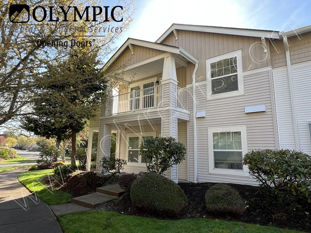 1926 Spencer Ct #D13 - Photo 2 of 24