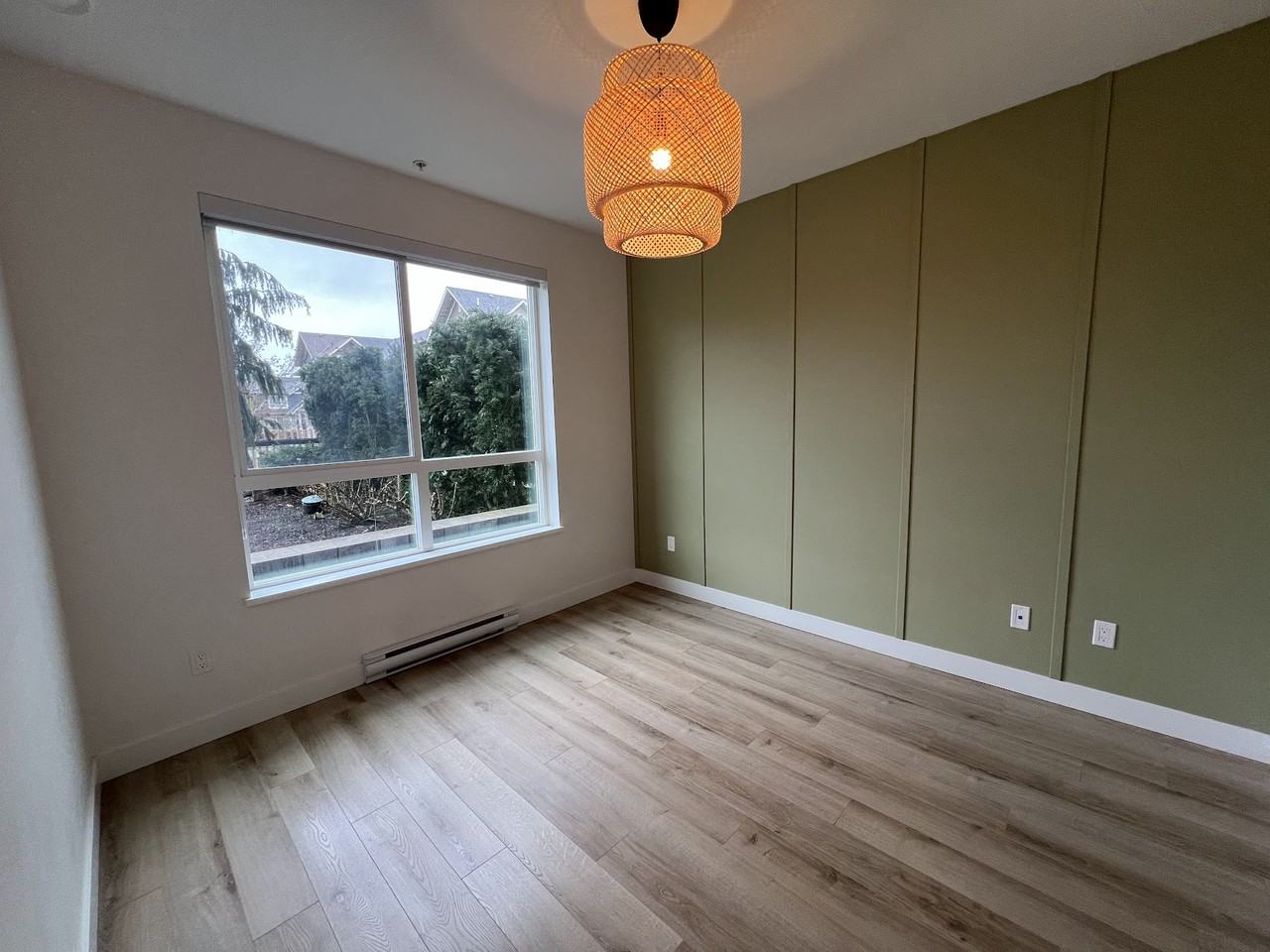 1792 Starling Dr - Photo 4 of 16