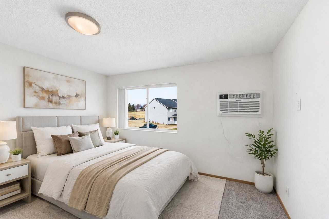 East Gate Estates - Photo 6 of 28