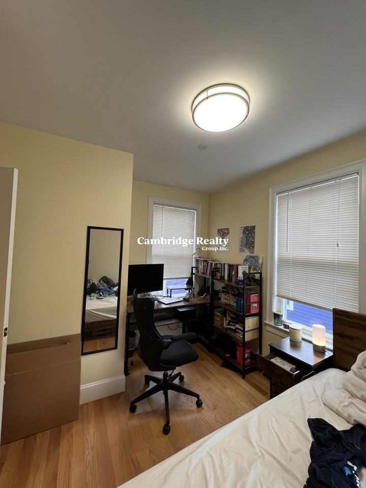 183 River St #T2 - Photo 6 of 25