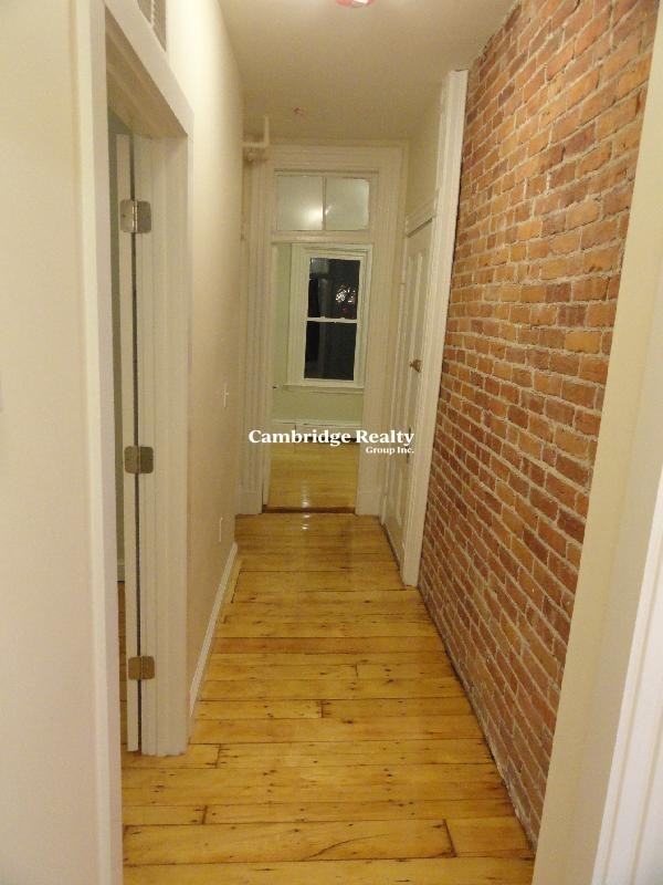 231 Norfolk St #1T - Photo 6 of 11