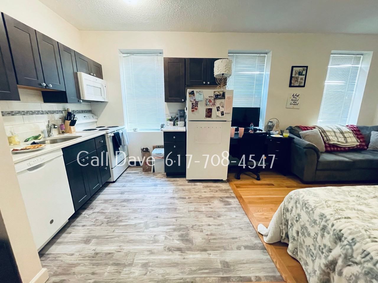 1415 Commonwealth Ave #402 - Photo 3 of 11