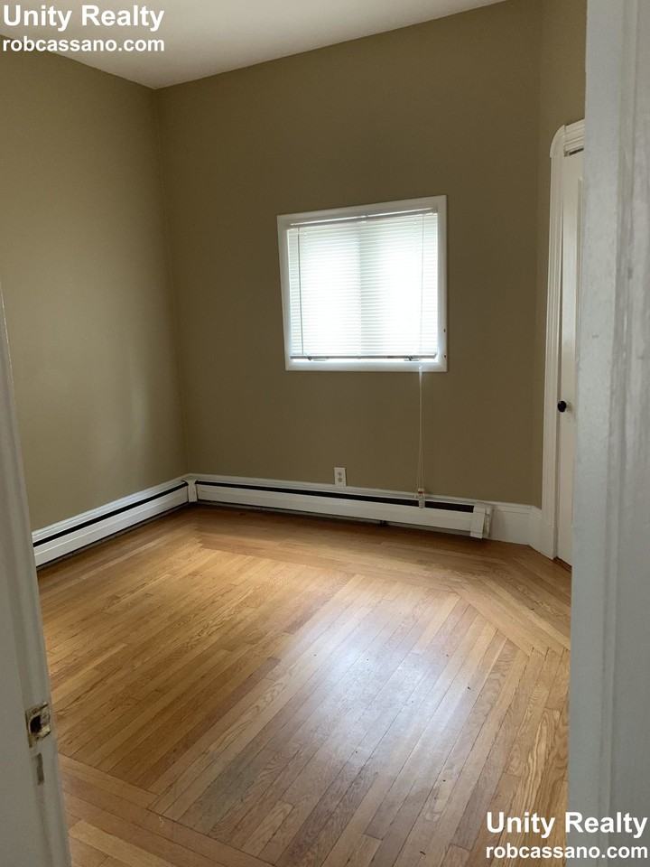 Newbern Ave - Photo 4 of 9