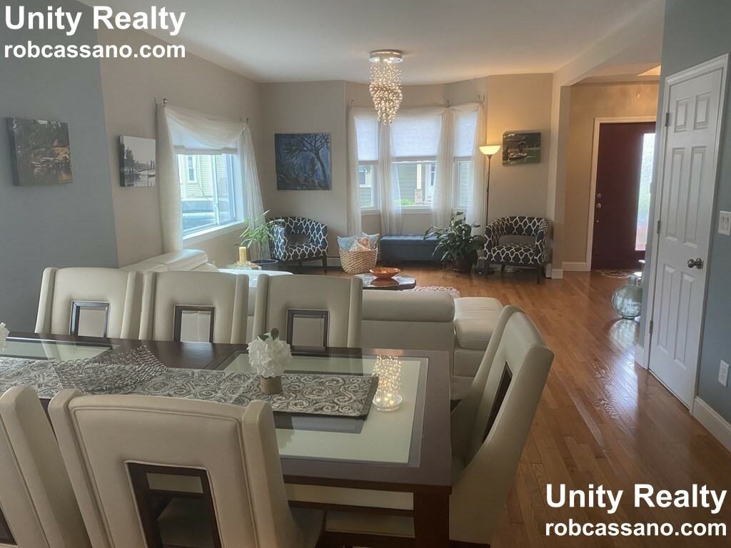 Everett St - Photo 3 of 29