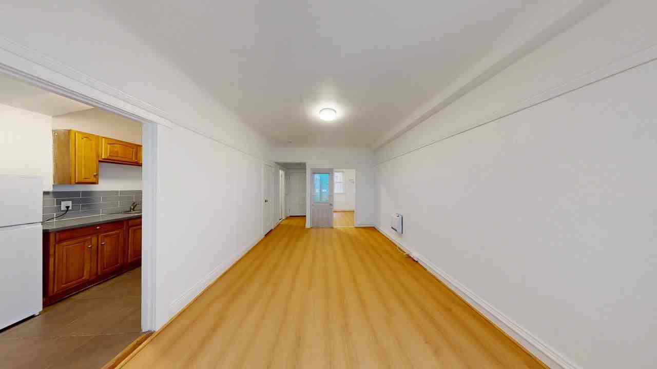 346 Leavenworth Street - Photo 7 of 13