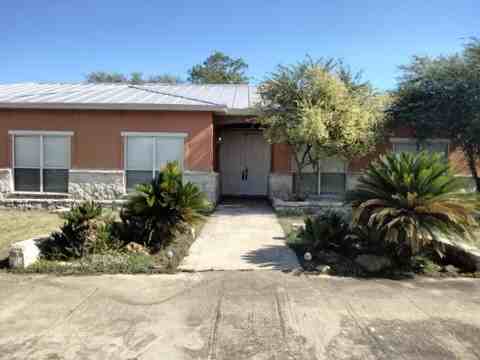 128 Daniel Rd #NA - Photo 3 of 33