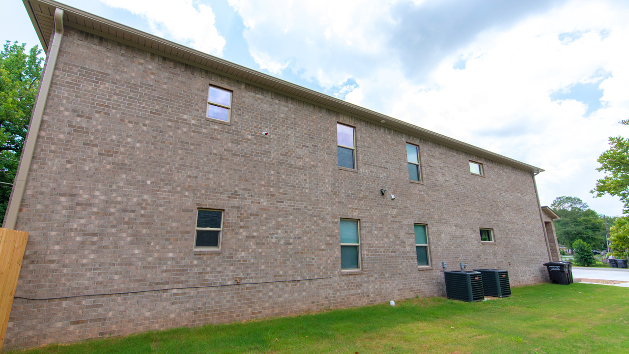 1517 Stamps St #1517 - Photo 3 of 16