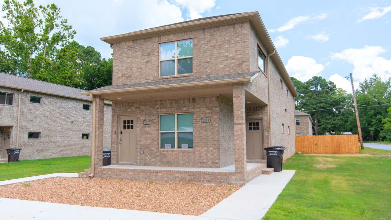 1517 Stamps St #1517 - Photo 7 of 16