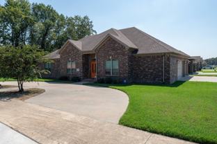 9309 E Woodruff Ave #NA - Photo 1 of 1