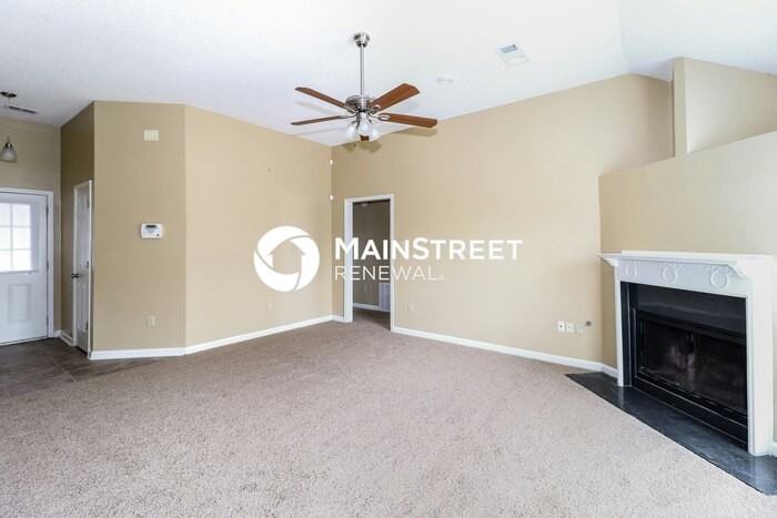 6452 Valley Oak Dr - Photo 4 of 16