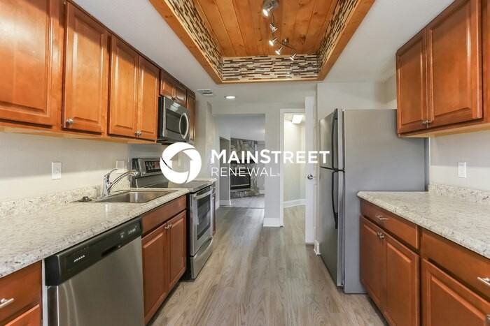 701 Brookside Dr - Photo 5 of 16