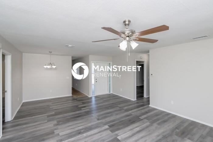 453 Ralwood Ln Ne - Photo 4 of 16