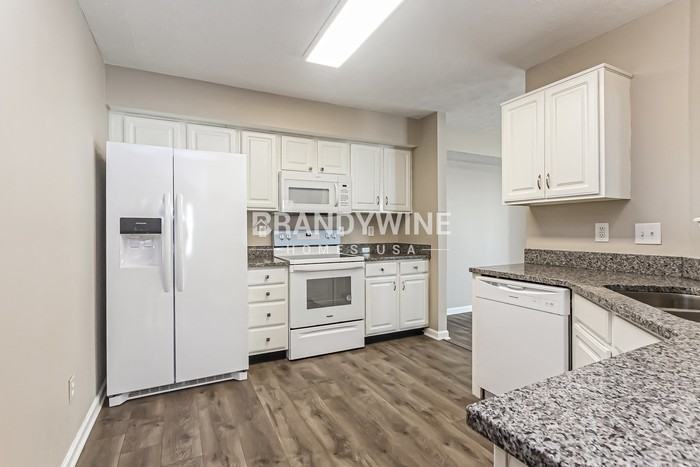 16720 Yeoman Way - Photo 6 of 18