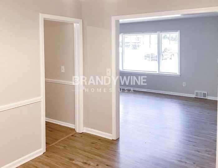 2336 Columbia Woods Ct - Photo 6 of 28