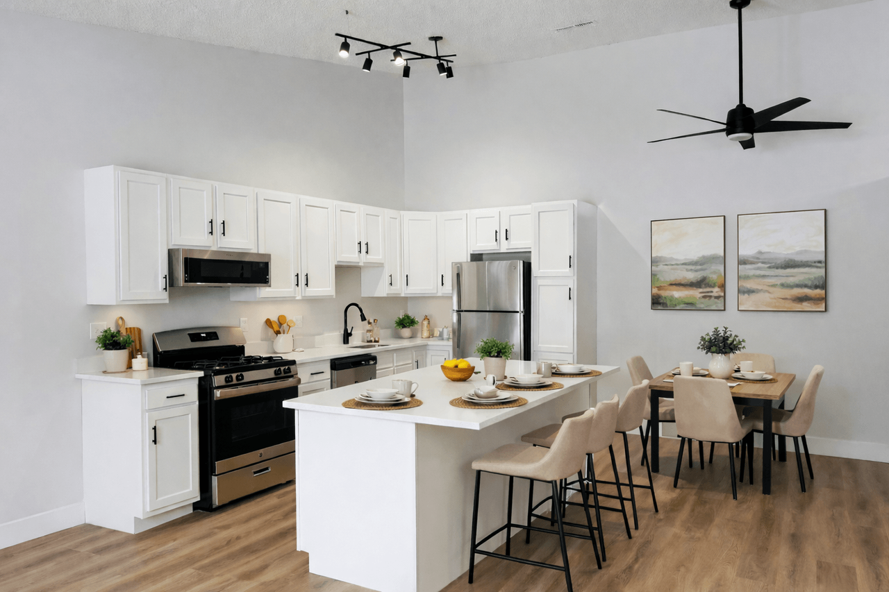 Parkmead Apartments - Photo 3 of 11