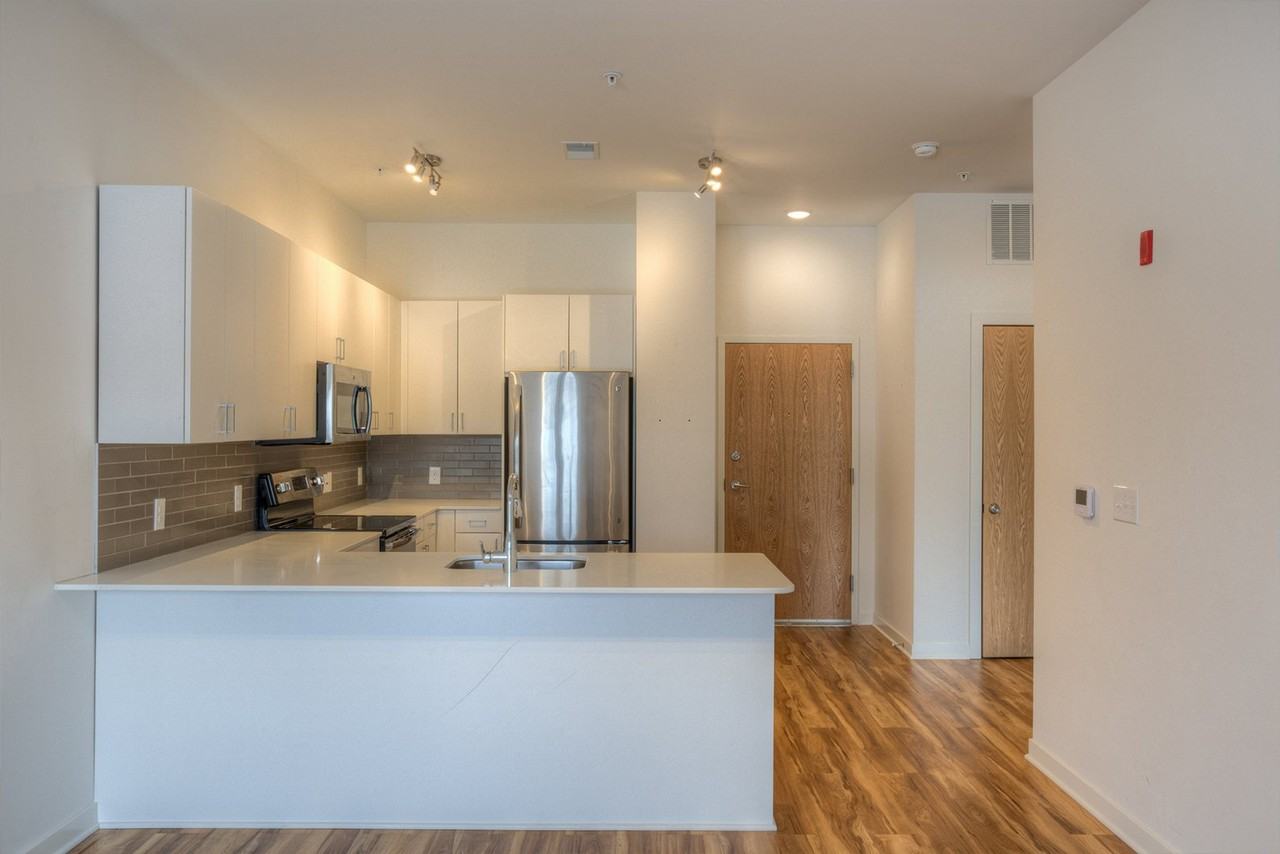 Blackstone Station - Photo 5 of 17