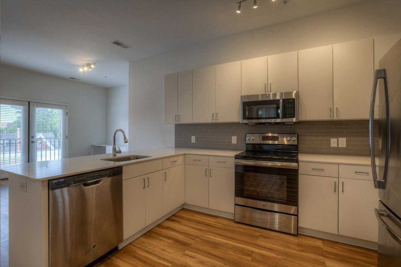 Blackstone Station - Photo 6 of 17