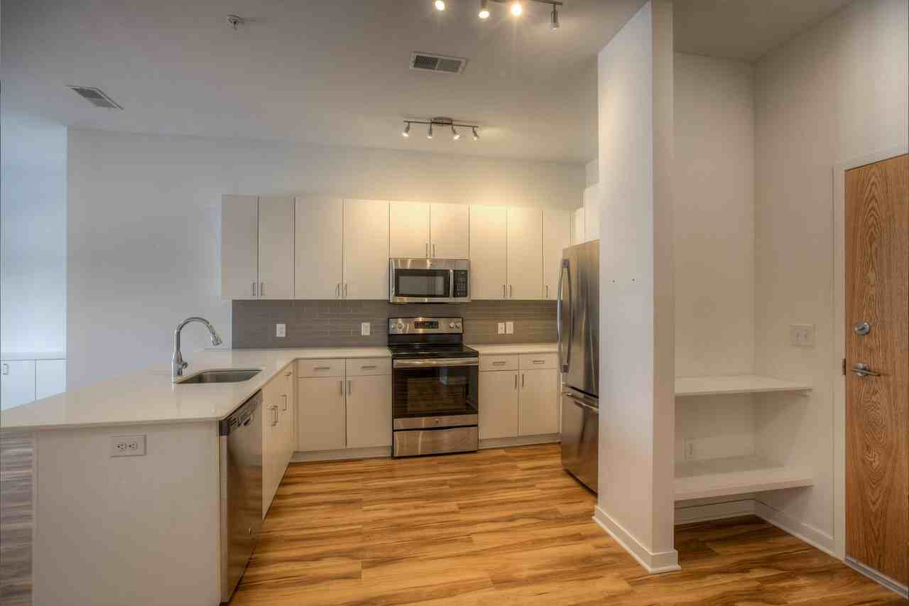 Blackstone Station - Photo 7 of 17