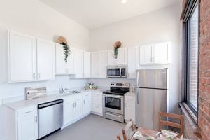 featured image of 1311 S 9th St