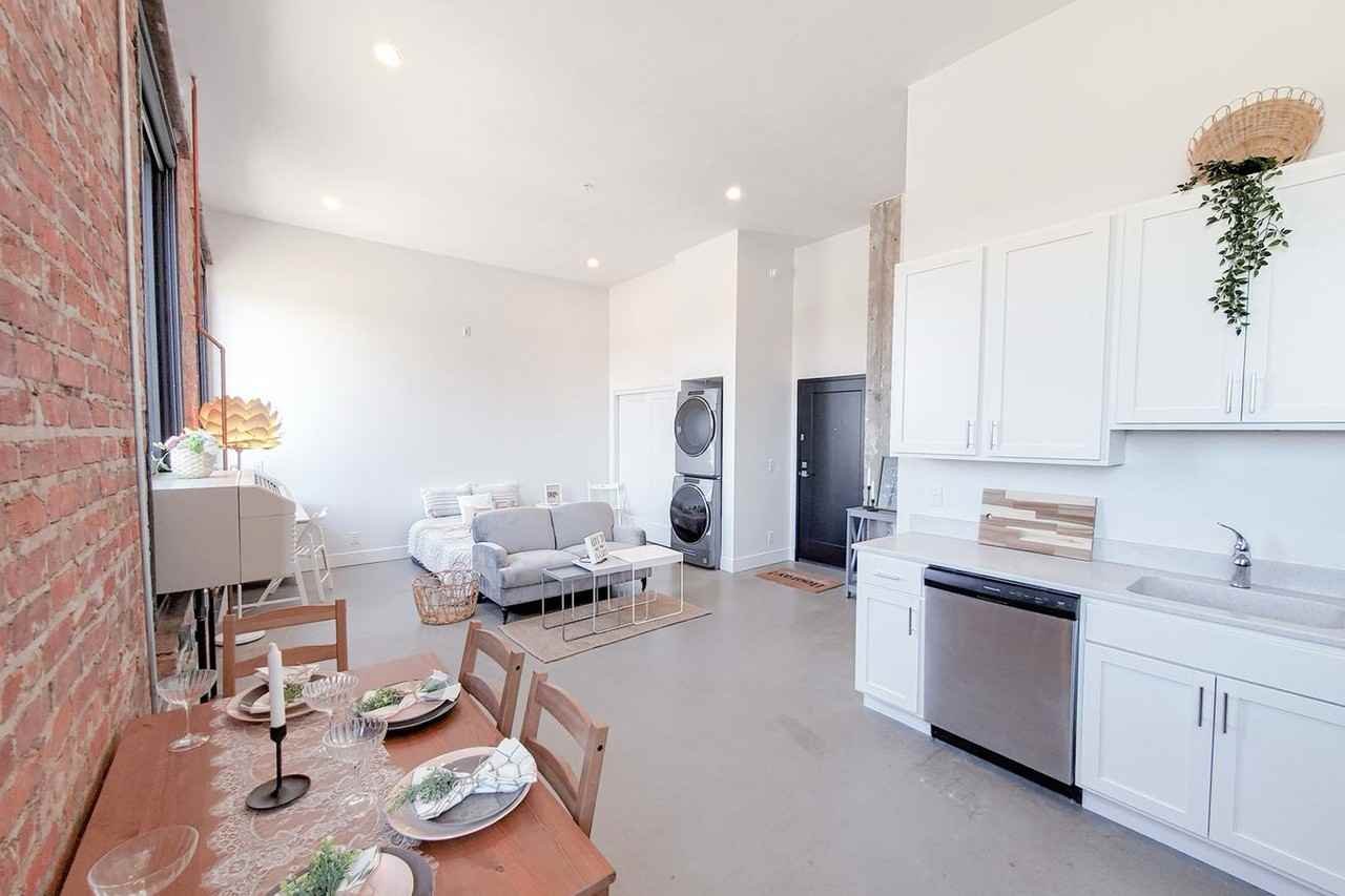 Dahlman Flats - Photo 4 of 46